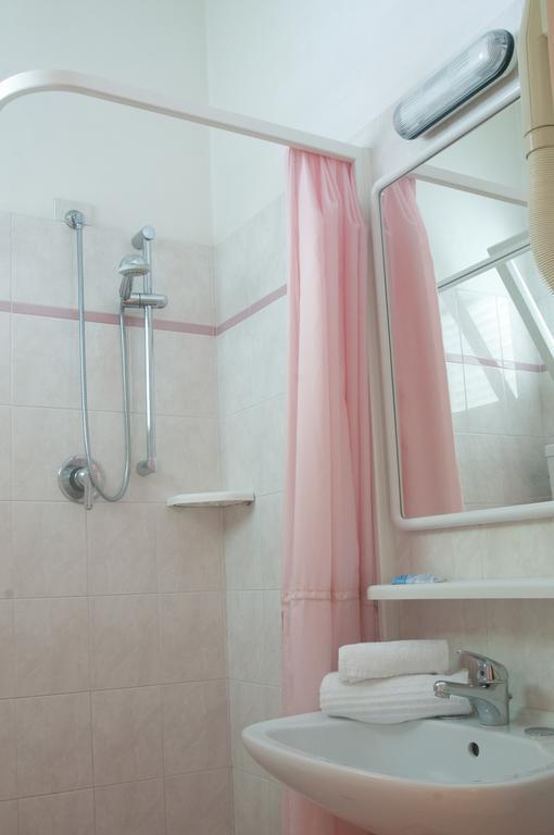 Piccolo Hotel Cesenatico Δωμάτιο φωτογραφία